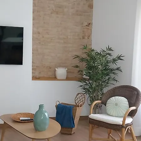 Rurales Arbonaida דירה